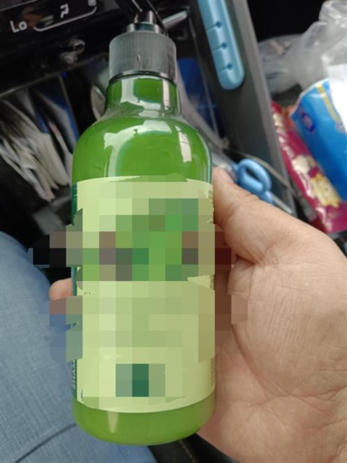 DƬ